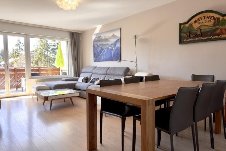 1711 – Appartement 4 pièces – 2450CHF – 114m²