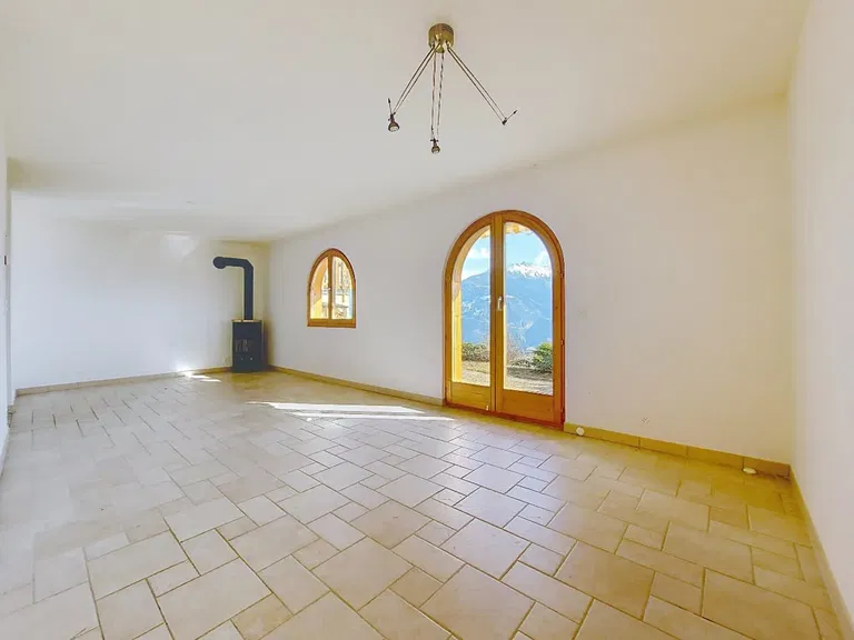 2072 – Maison – 4.5pièces – 870000CHF – 105 m²