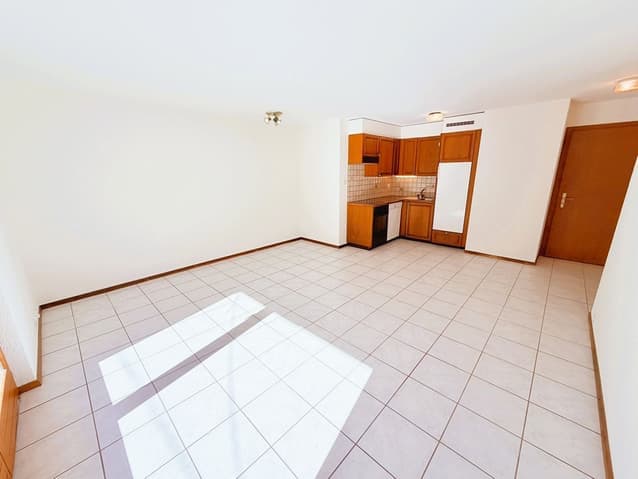 1680 – Appartement 2.5 pièces – 1300 CHF – 42 m²