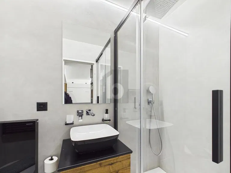 2034 – Appartement – 1pièce – 275000CHF – 17 m²