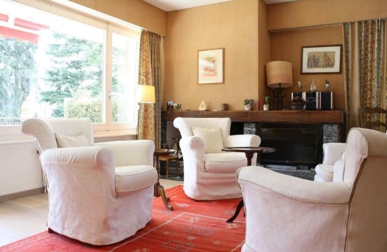 1715 – Appartement 4 pièces – 2240CHF – 150m²