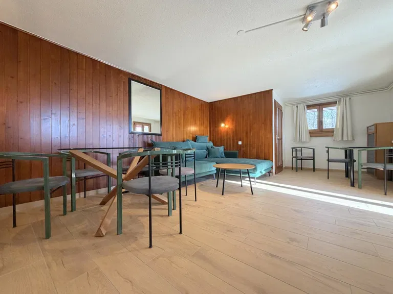 1736 – Appartement – 3.5pièces – 2000CHF – 80 m²