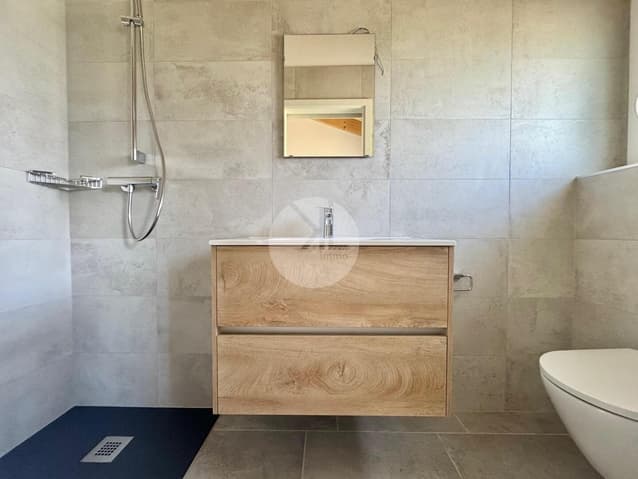 1707 – Appartement – 4.5pièces – 1800CHF – 108 m²