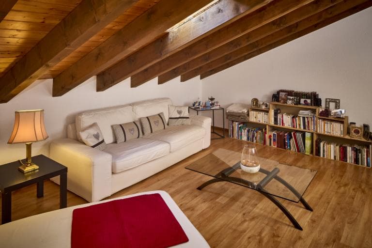 2083 – Maison 5,5 pièces – 895000CHF – 165m²