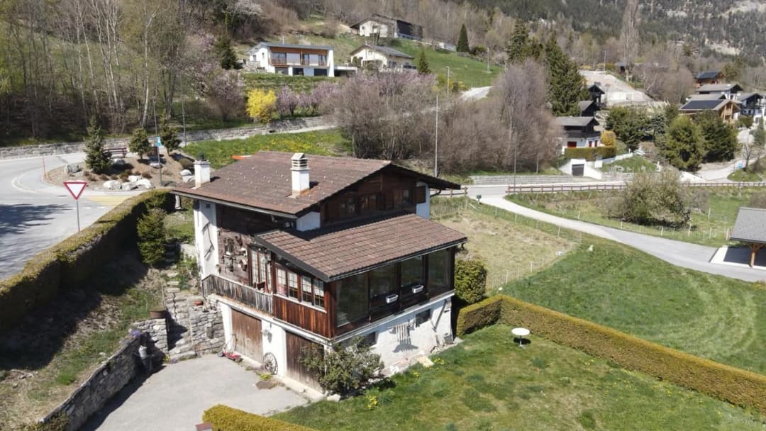 2102 – Maison 5.5 pièces – 1580000 CHF – 524 m²