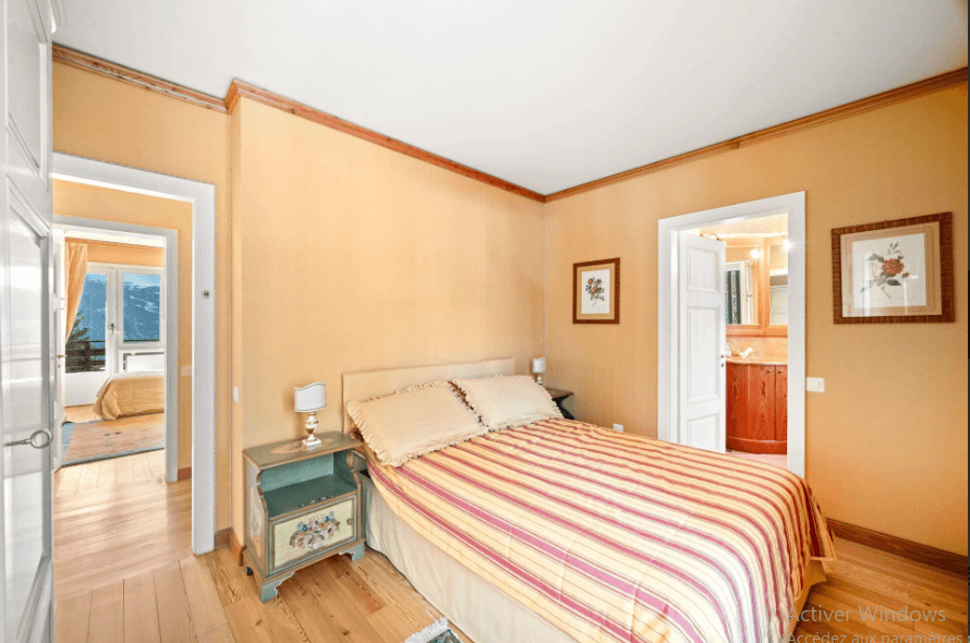 2050 – Appartement 6 pièces – 202 m²