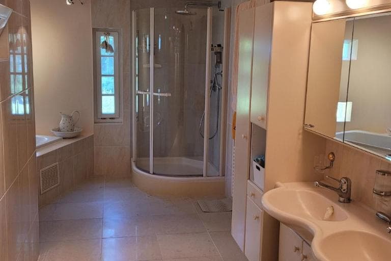 2109 – Maison 7.9 pièces – 2590000 CHF – 525 m²