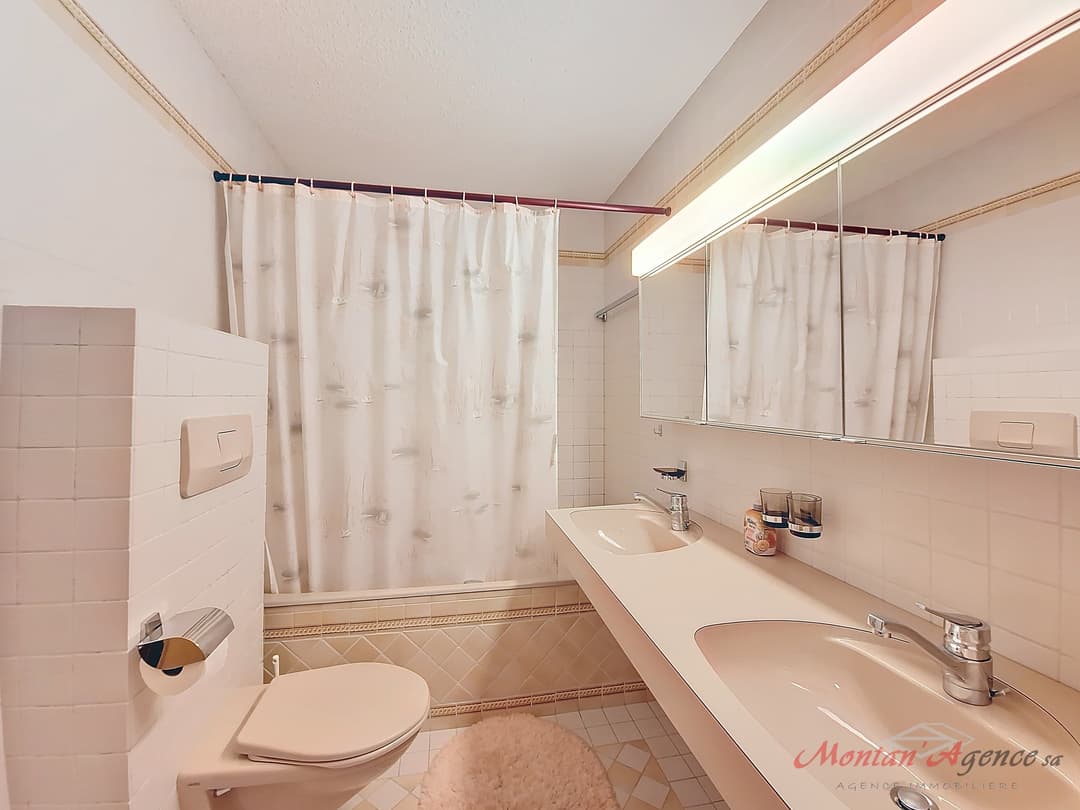 1699 – Appartement 4 pièces – 1606.95CHF