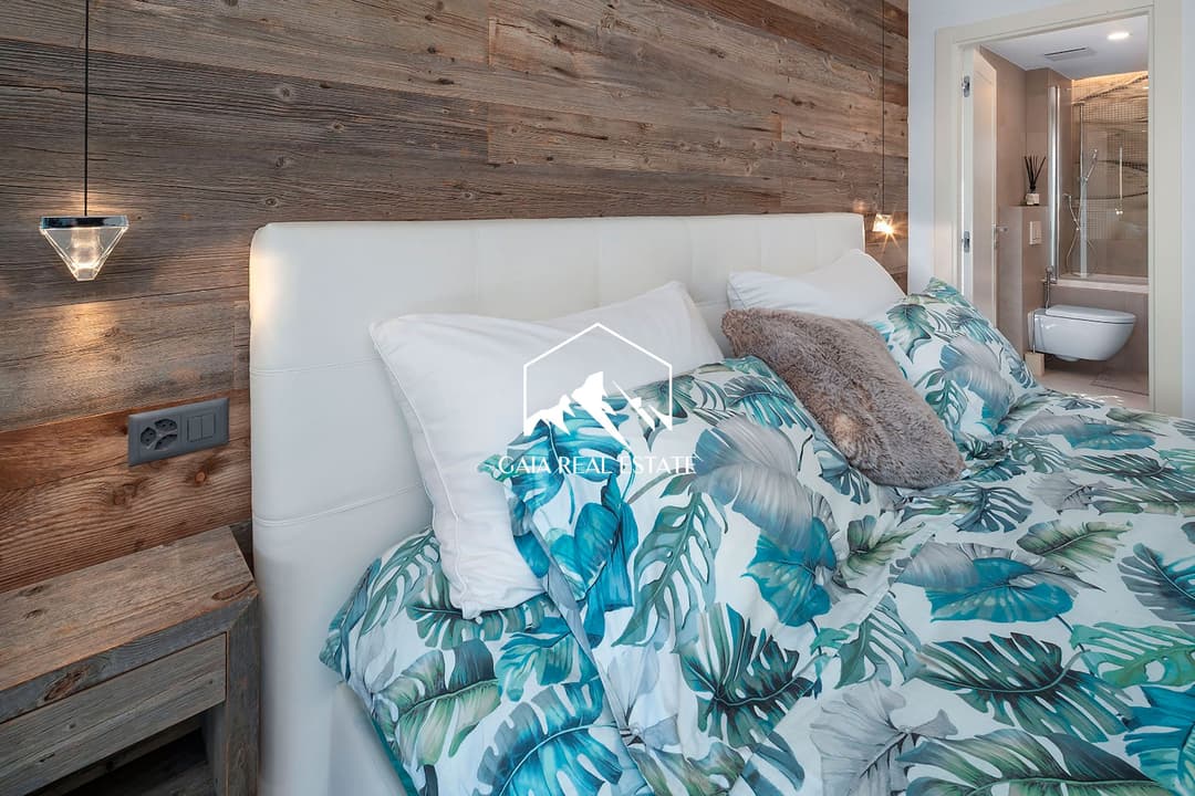 2084 – Appartement – 2620000CHF – 150m²