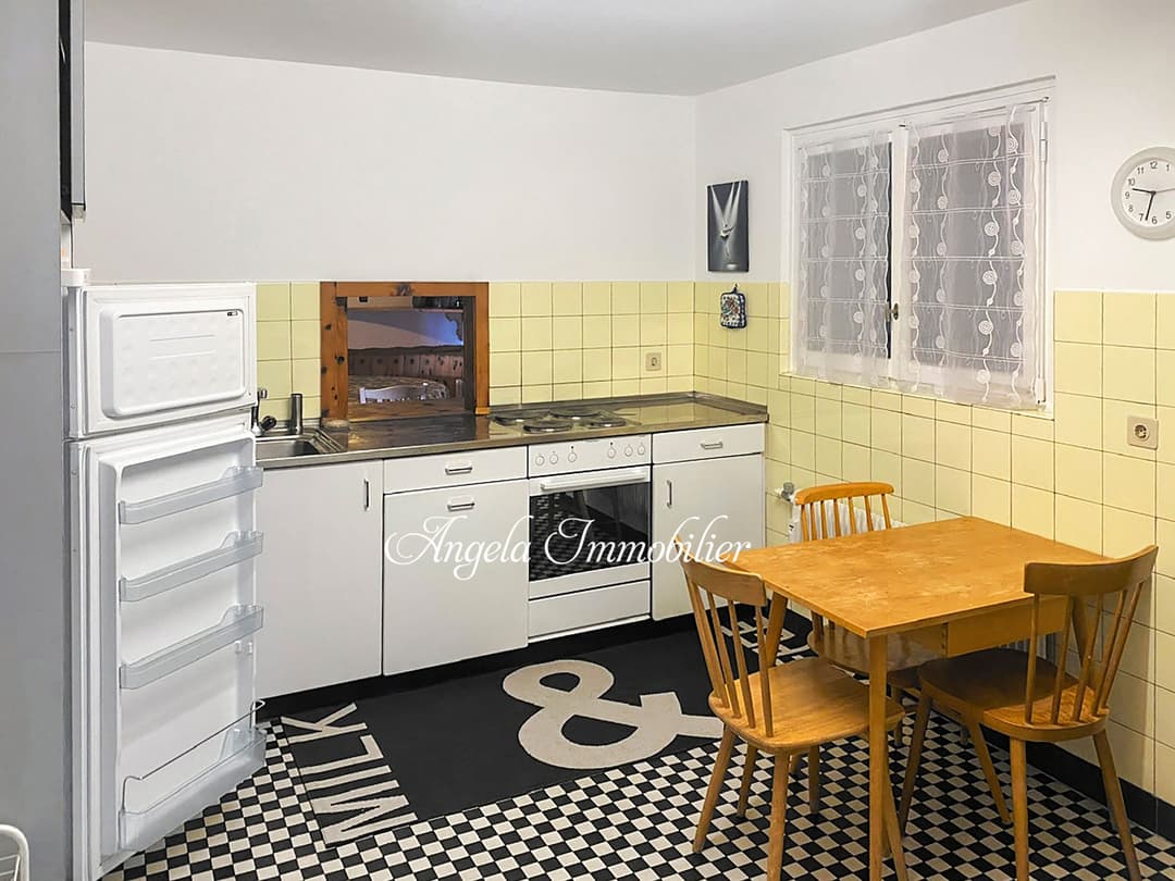 1734 – Appartement 6.5 pièces – 190 m²