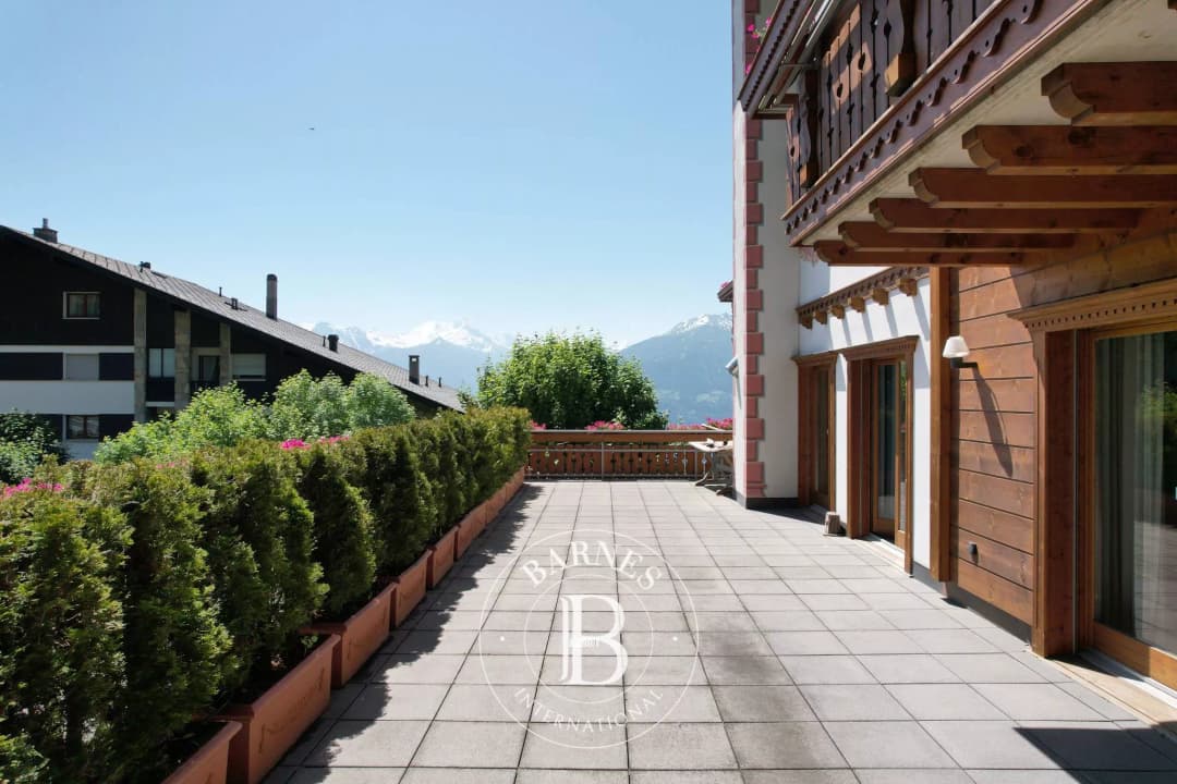 2013 – Appartement 4.5 pièces – 2590000 CHF – 160 m²