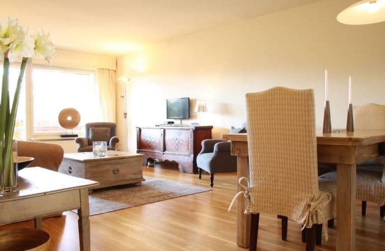 1767 – Appartement 4 pièces – 2100CHF