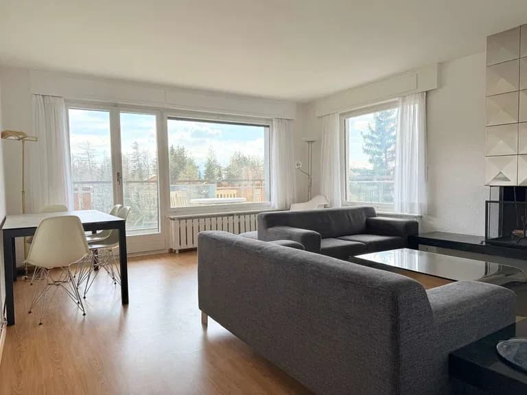 1815 – Appartement 4.5 pièces – 2700 CHF –