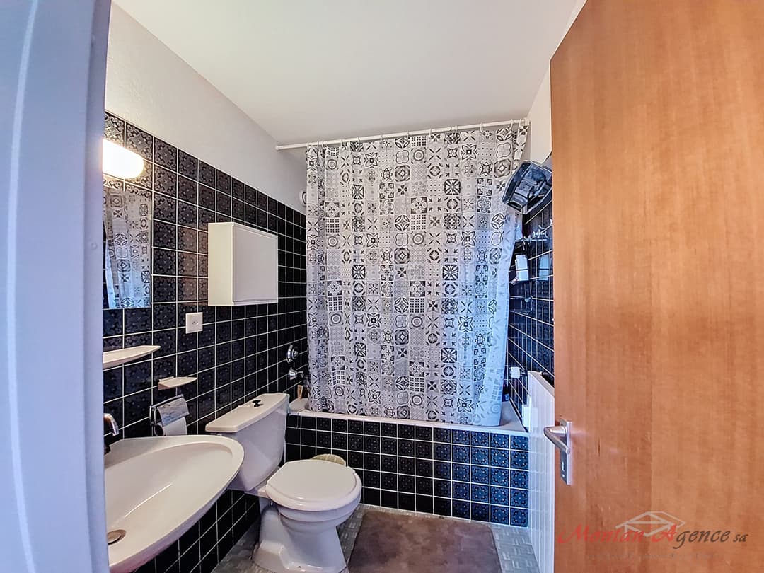 1783 – Appartement – 950CHF