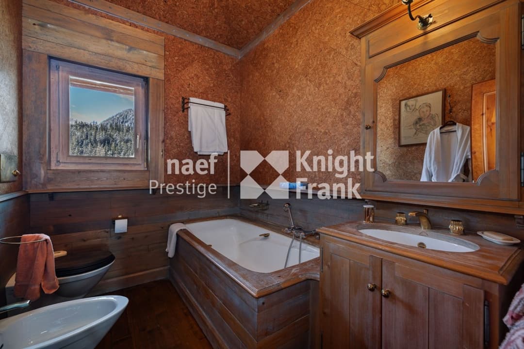 2170 – Appartement 5.5 pièces – 4950000CHF – 247m²