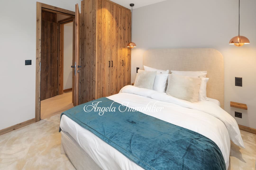 1768 – Appartement – 200m²