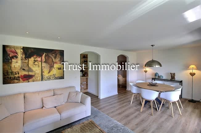 1814 – Appartement 4.5 pièces – 3800 CHF – 120 m²