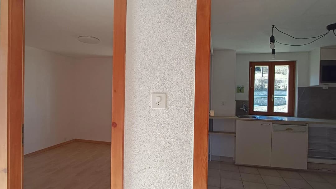 1780 – Appartement 3.5 pièces – 1250 CHF – 70 m²