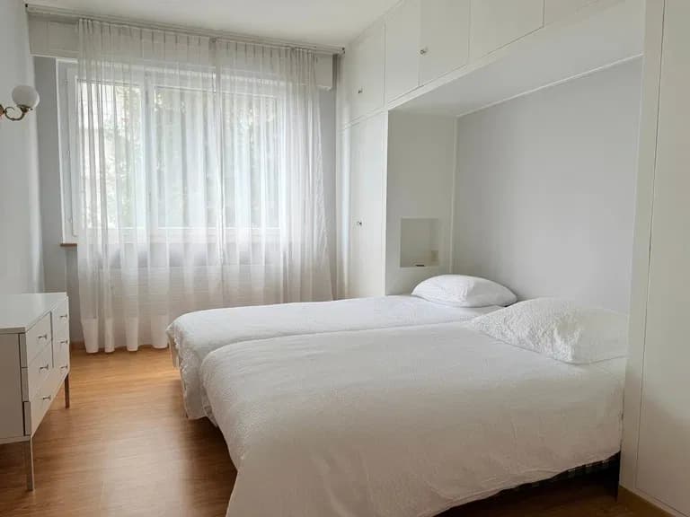 1815 – Appartement 4.5 pièces – 2700 CHF –