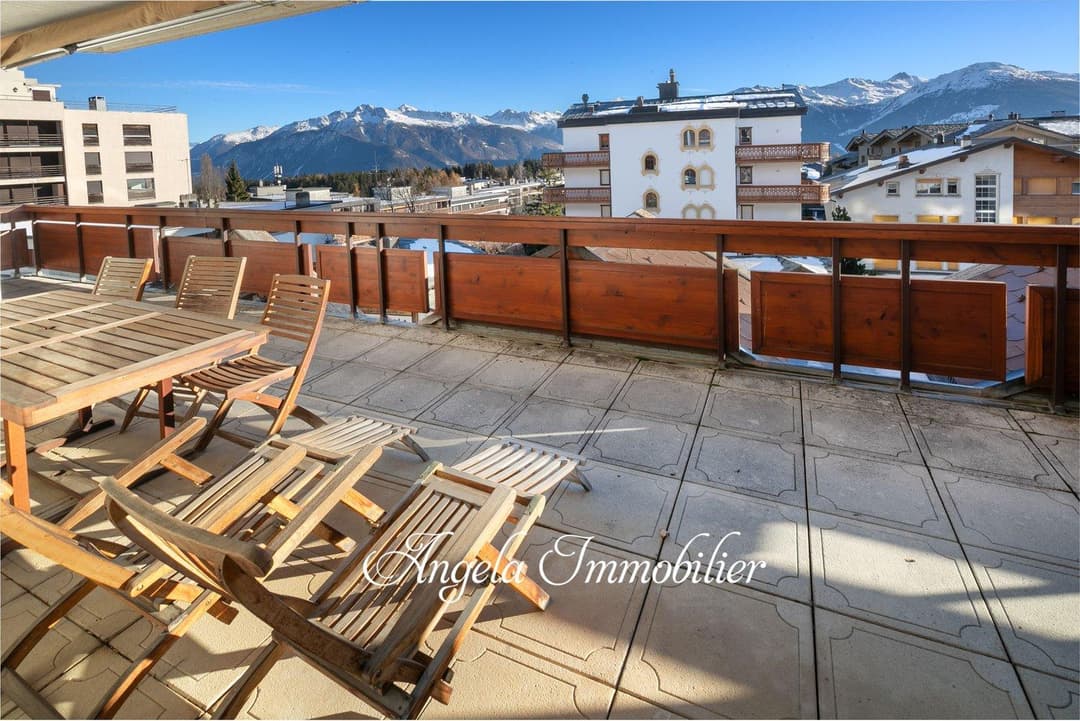 1771 – Appartement 7.5 pièces – 228 m²