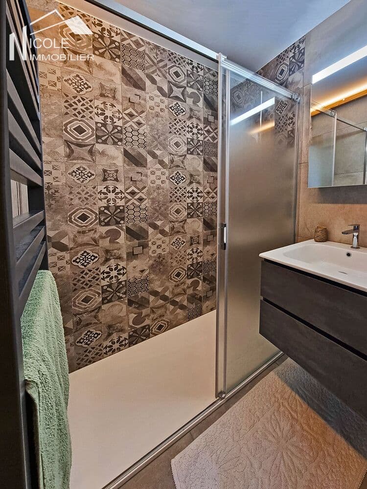 2172 – Appartement 3.5 pièces – 985000 CHF – 96 m²