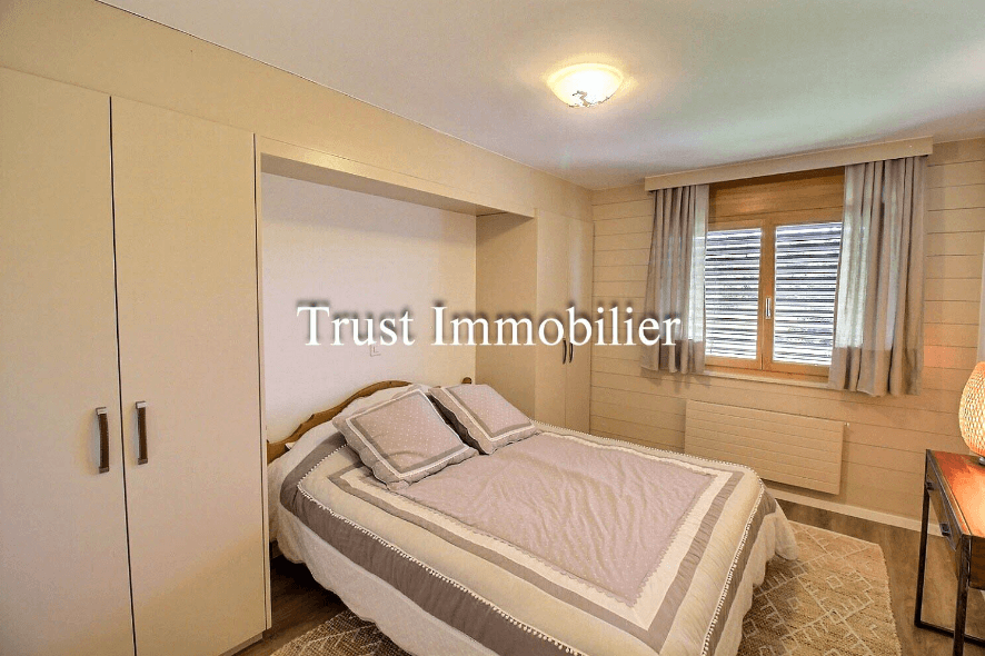 2192 -Appartement 4.5 pièces – 1560000 CHF – 120 m²