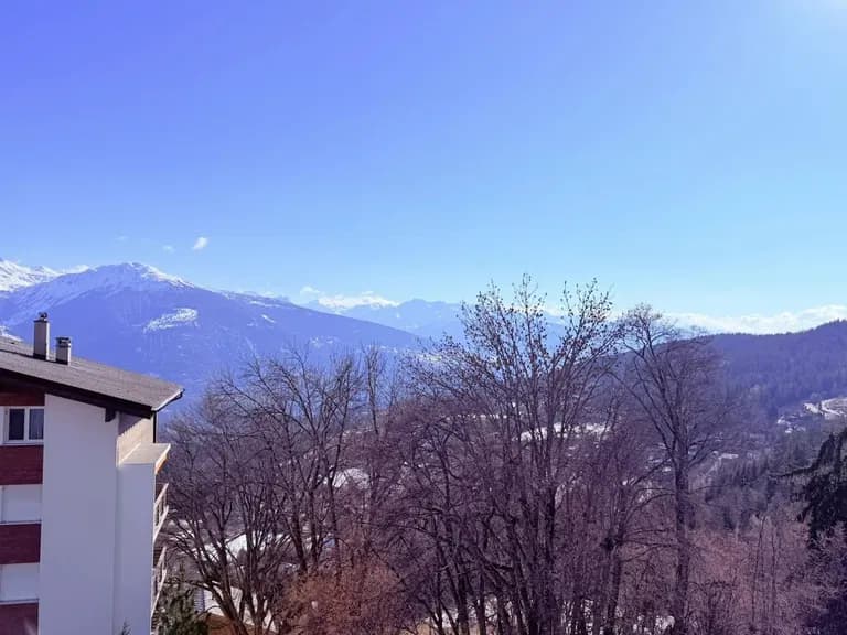 2125 – Appartement 2.5 pièces – 390000 CHF – 61 m²