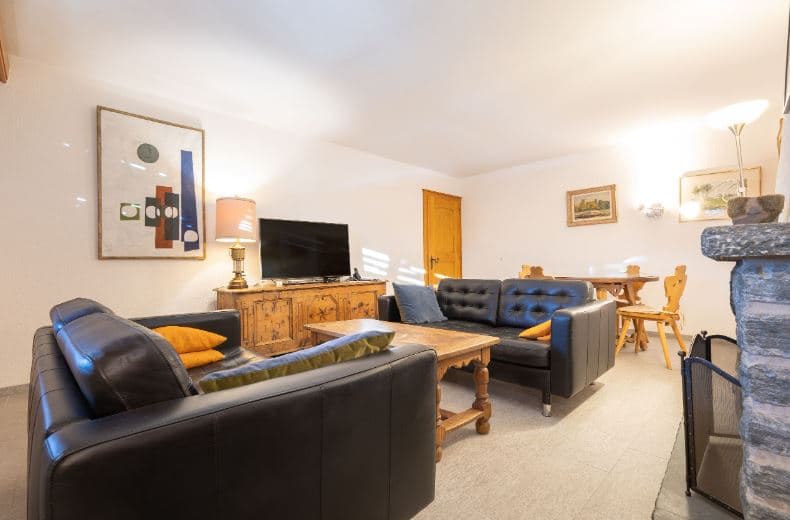 1759- Appartement 3 pièces – 1960CHF – 67m²