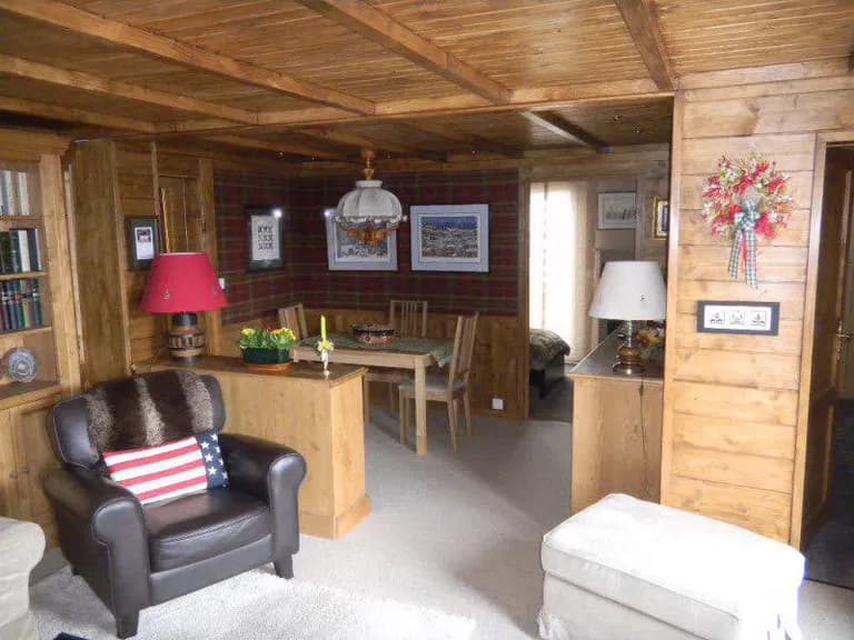 1792 – Appartement 2 pièces – 1750 CHF – 108 m²