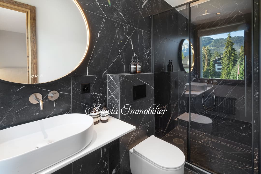 1768 – Appartement – 200m²