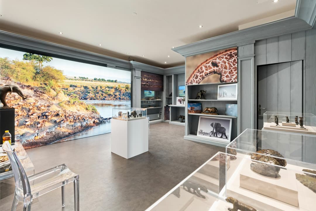 2144 – Commerce – 1100000 CHF – 191.3 m²