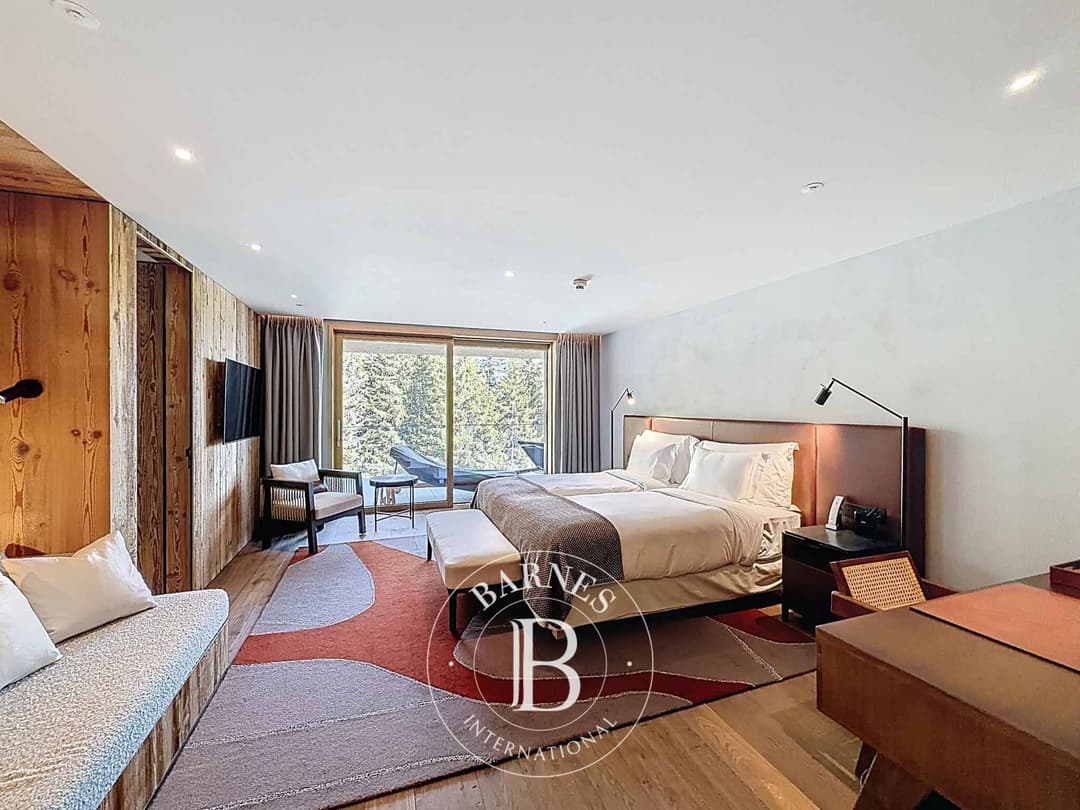 2173 – Appartement 4.5 pièces – 238 m²