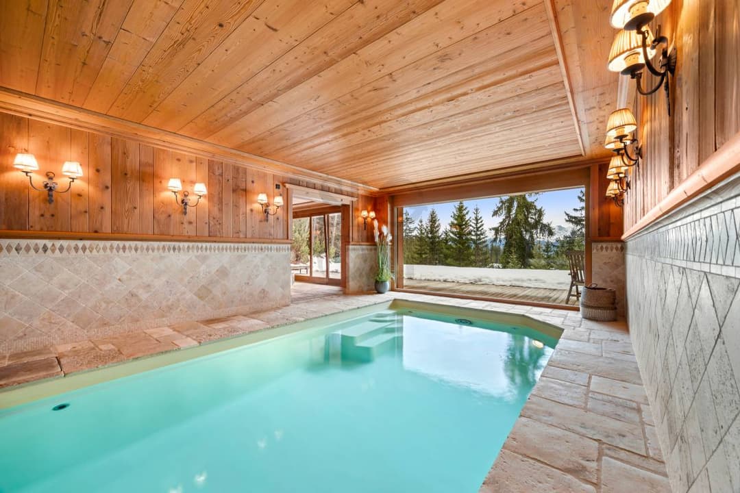 2186 – Maison à vendre – 3526m2 – 13 pièces