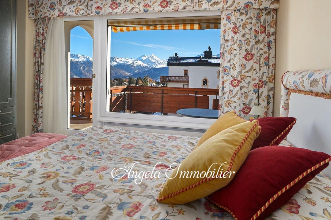 1771 – Appartement 7.5 pièces – 228 m²