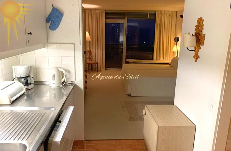 1825 – Appartement – 1.5pièces – 1200CHF – 32 m²
