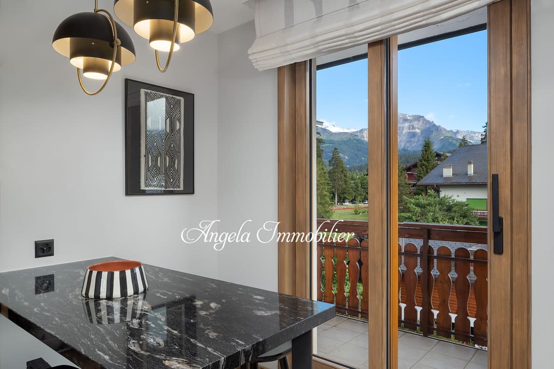 1768 – Appartement – 200m²