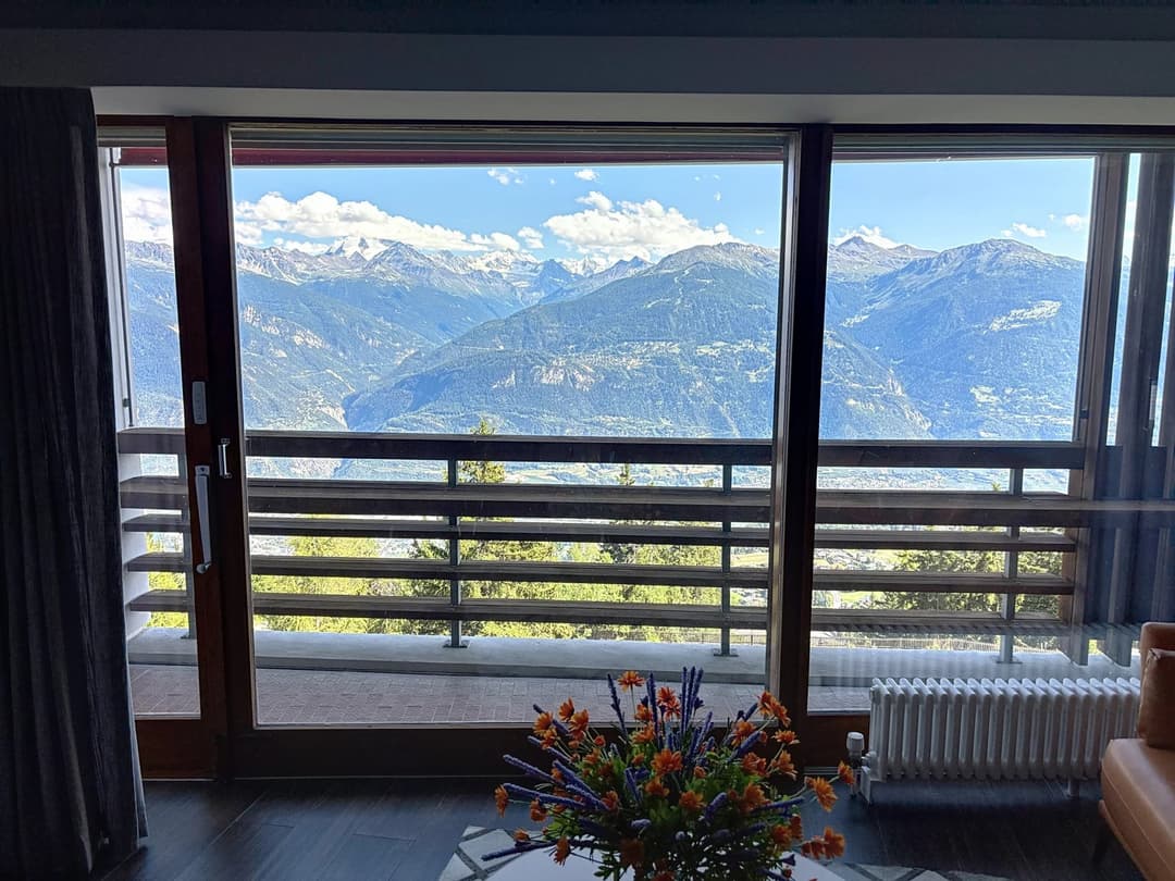 2295 – Appartement 4 pièces – 1455000CHF – 132m²