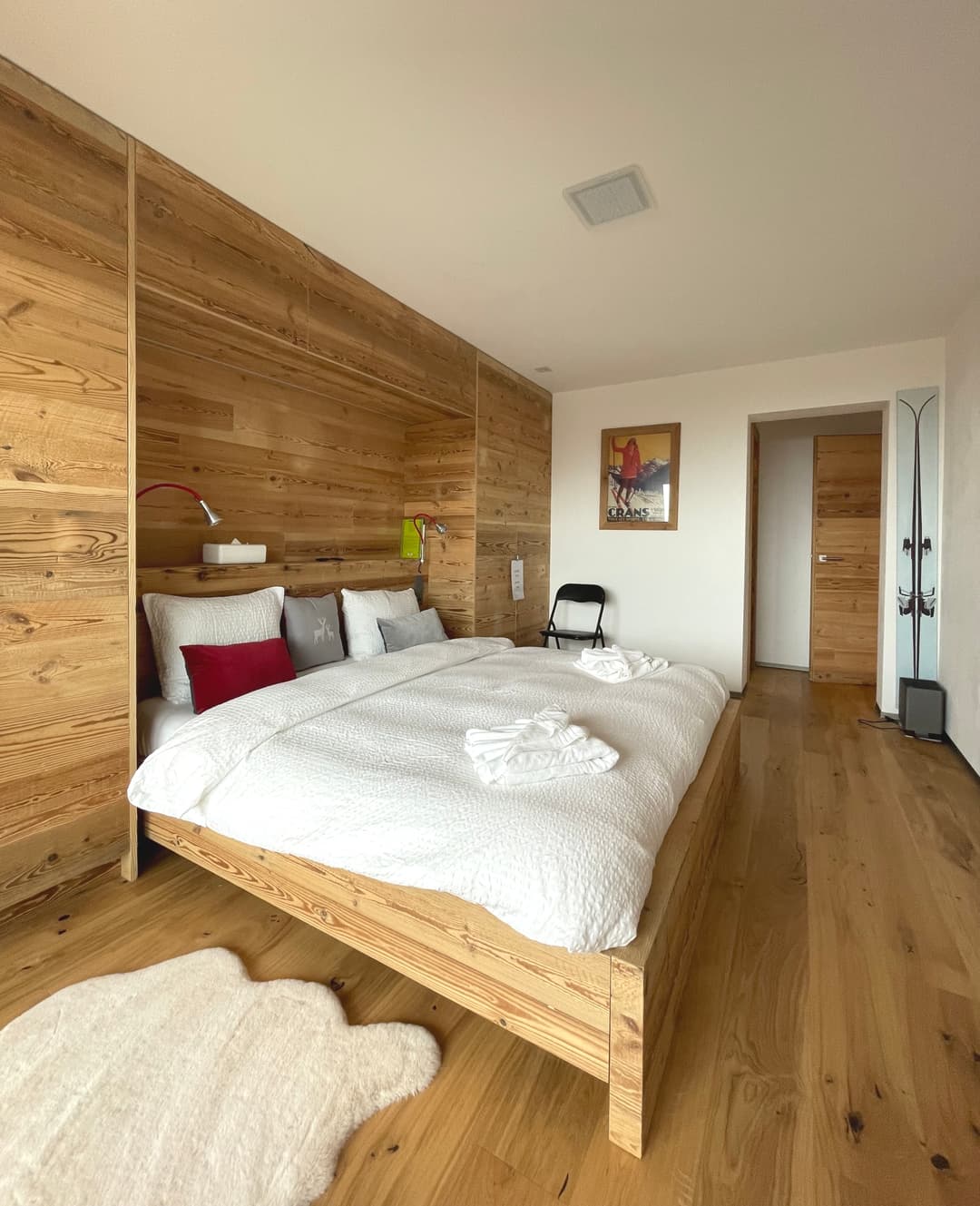1929 – Appartement 4.5 pièces – 2898CHF – 122m²