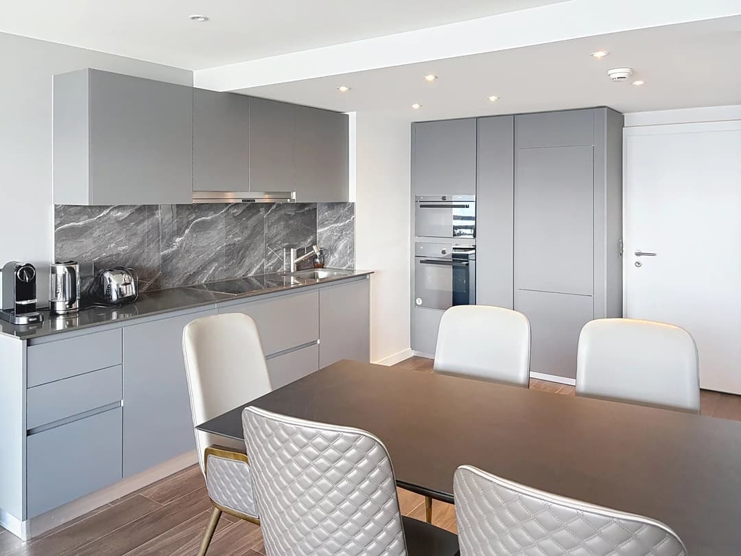 2295 – Appartement 4 pièces – 1455000CHF – 132m²