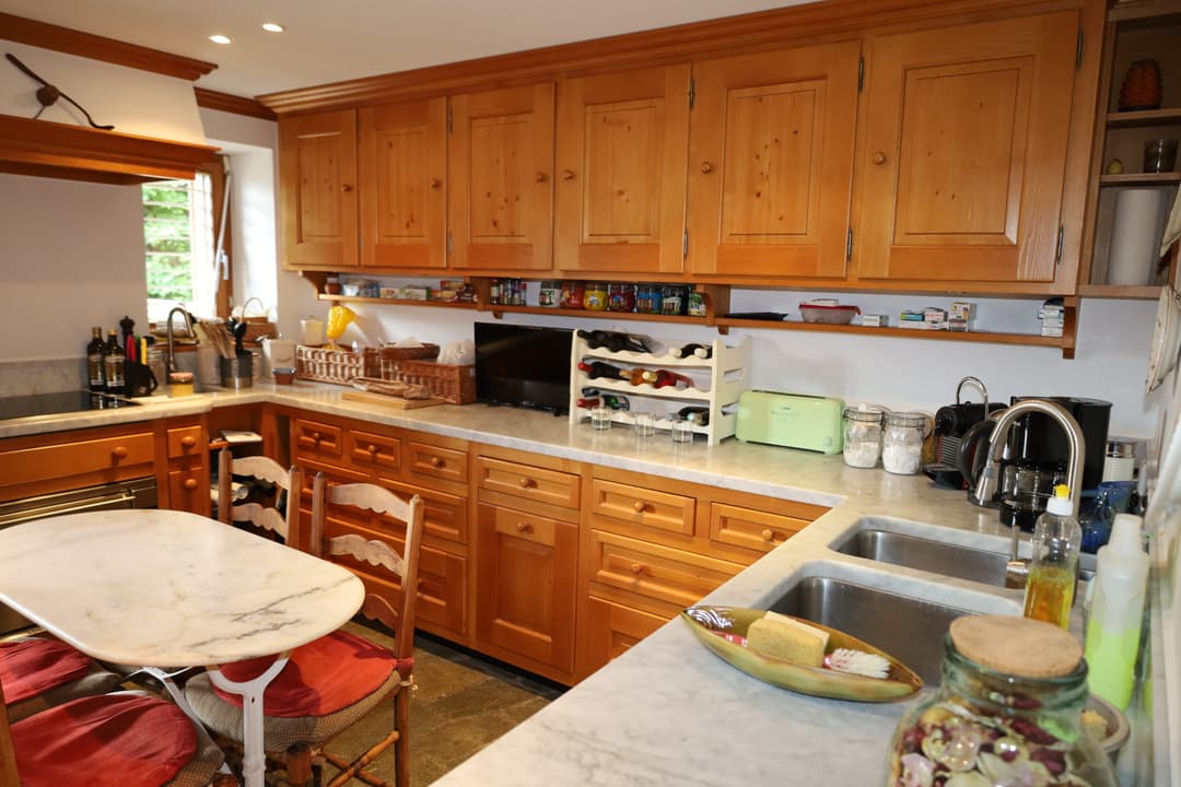 2304 – Appartement 7.5 pièces – 318m²