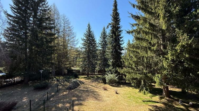 1868 – Appartement 4.5 pièces – 10000CHF – 130m²