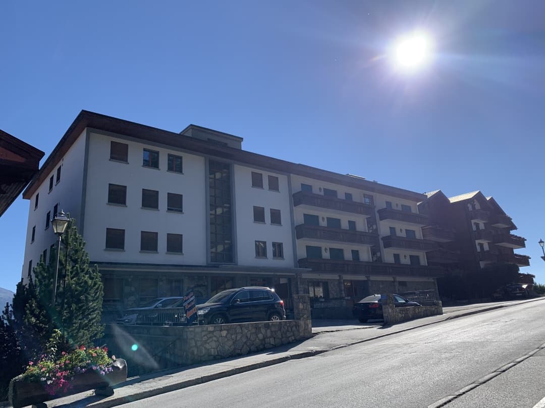 1929 – Appartement 4.5 pièces – 2898CHF – 122m²