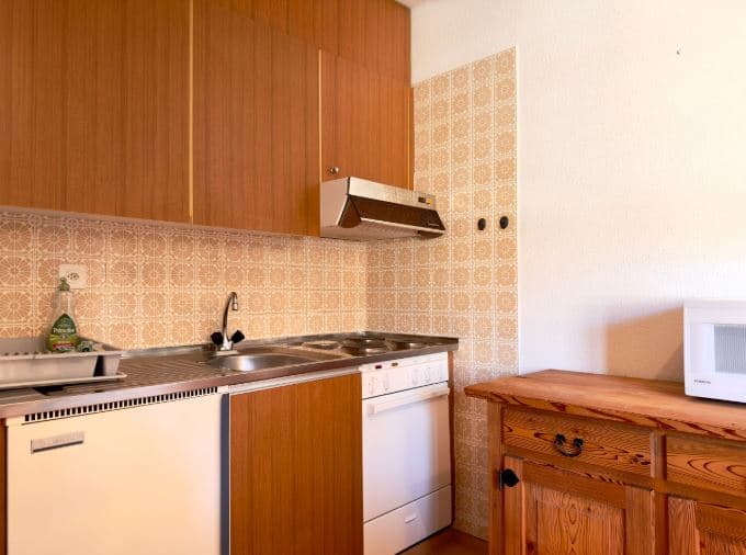 1856 – Appartement 1.5 pièces – 1100CHF