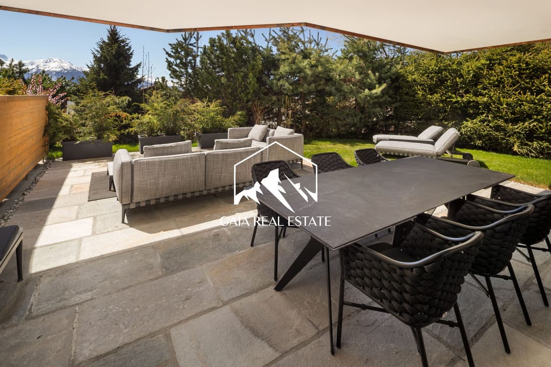 2237 – Appartement 3 pièces – 3900000CHF – 111m²