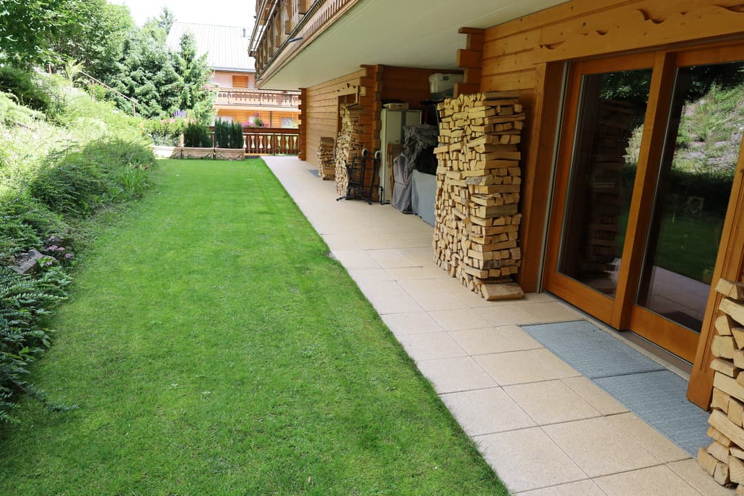 2304 – Appartement 7.5 pièces – 318m²