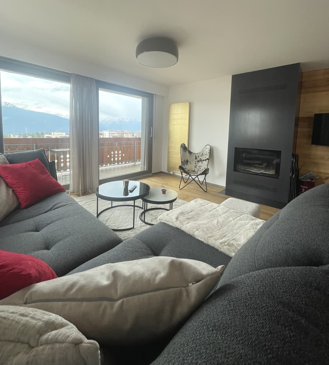 1929 – Appartement 4.5 pièces – 2898CHF – 122m²