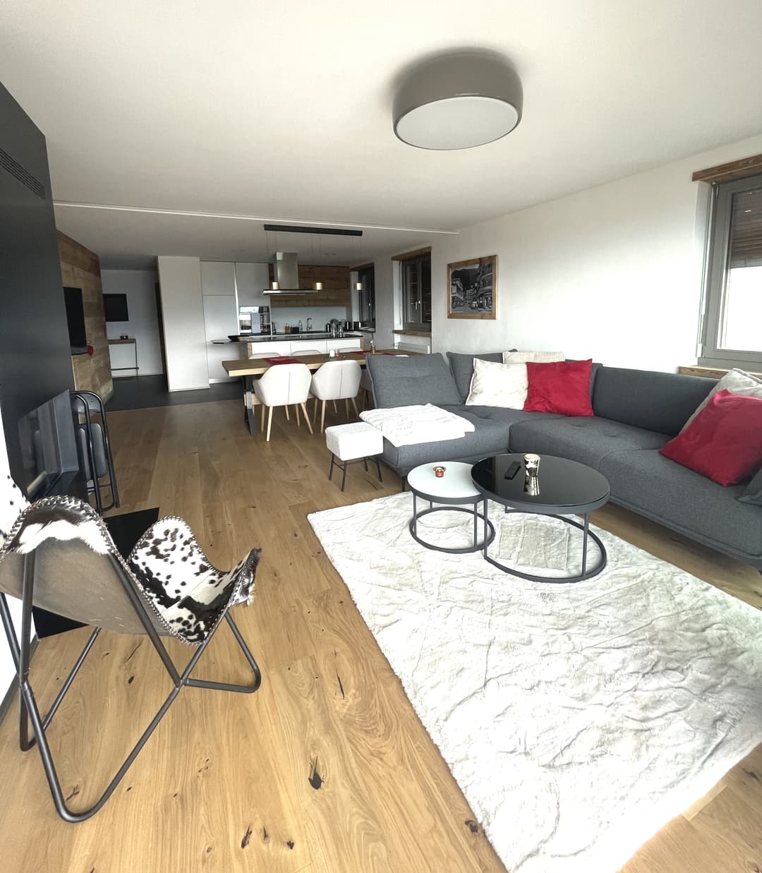 1929 – Appartement 4.5 pièces – 2898CHF – 122m²