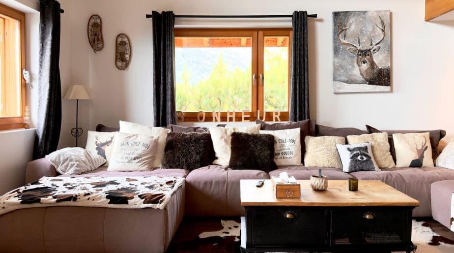 1855 – Chalet 7 pièces – 24000CHF – 300m²