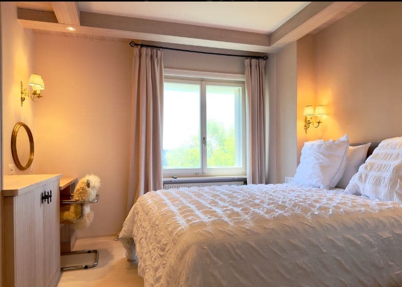 1896 – Appartement – 2.5pièces – 2000CHF