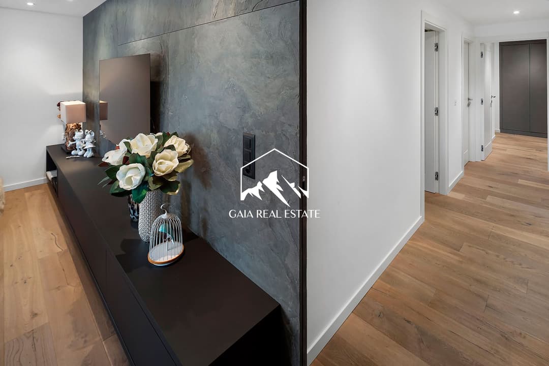 2282 – Appartement – 2620000CHF – 150m²